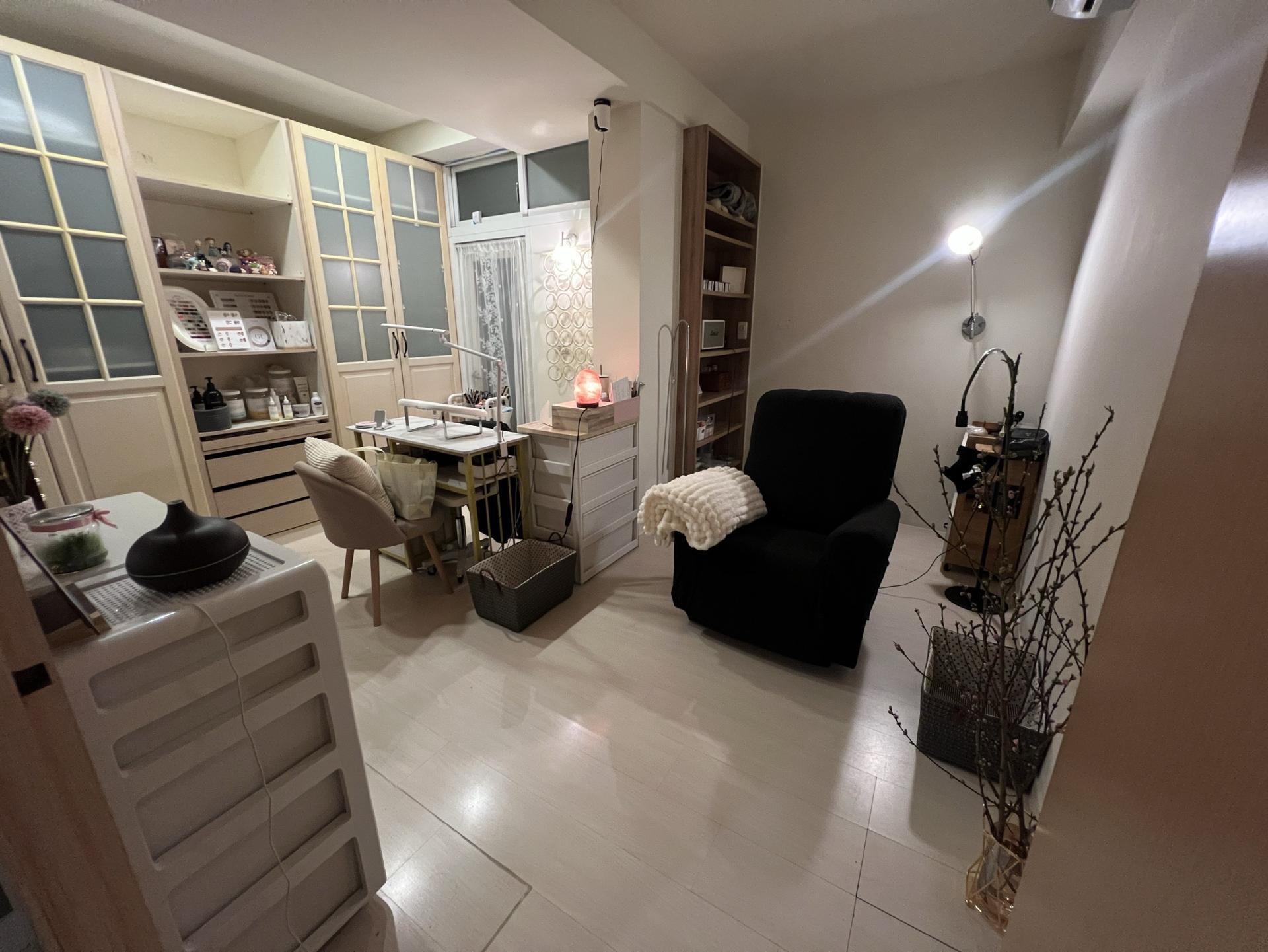 Res Nova Art Nail-interior-11670